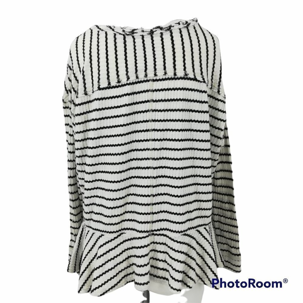 We The Free Striped Thermal Shirt Size M Stretch Raw Ruffle Neck Flowy Hem - Picture 3 of 12